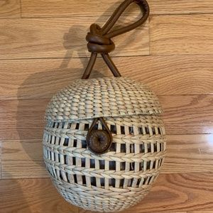 Poolside Wicker Handbag
